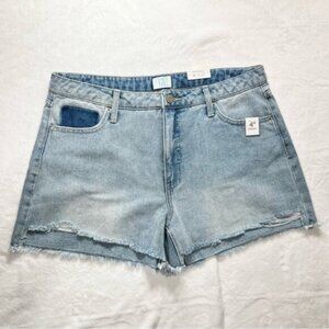 Time & Tru Women’s Jean Shorts size 12 NWT